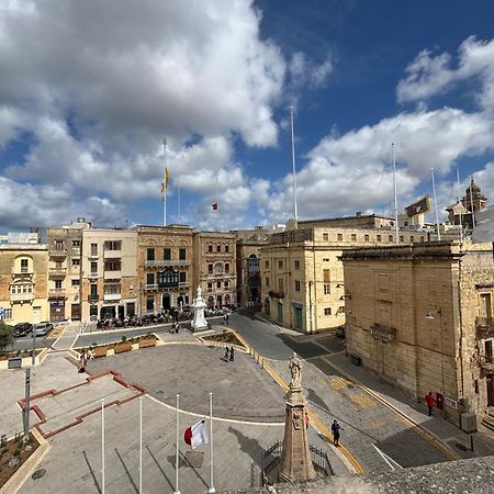 The Knight - Heritage & Art Home At Birgu Square المظهر الخارجي الصورة