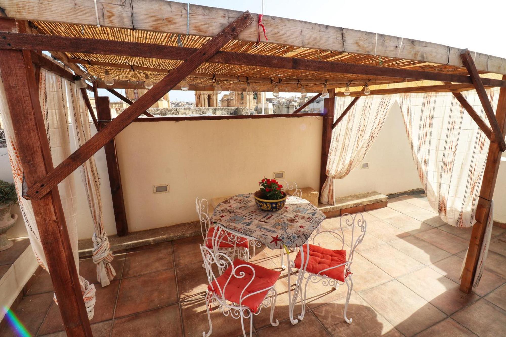 The Knight - Heritage & Art Home At Birgu Square المظهر الخارجي الصورة