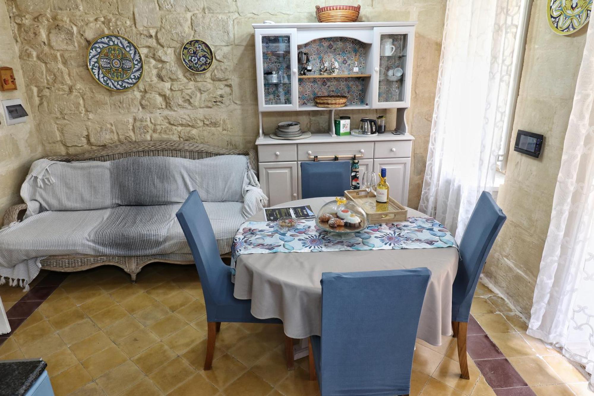 The Knight - Heritage & Art Home At Birgu Square المظهر الخارجي الصورة
