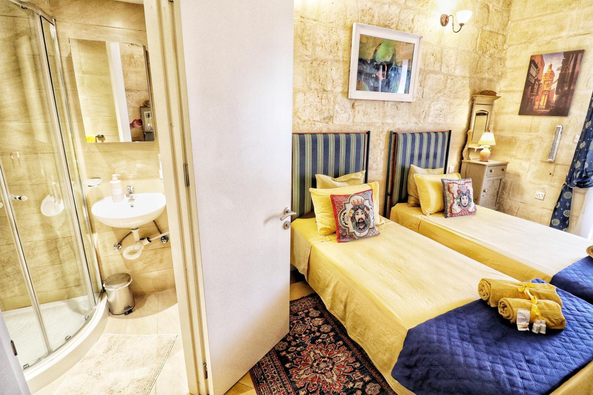 The Knight - Heritage & Art Home At Birgu Square المظهر الخارجي الصورة