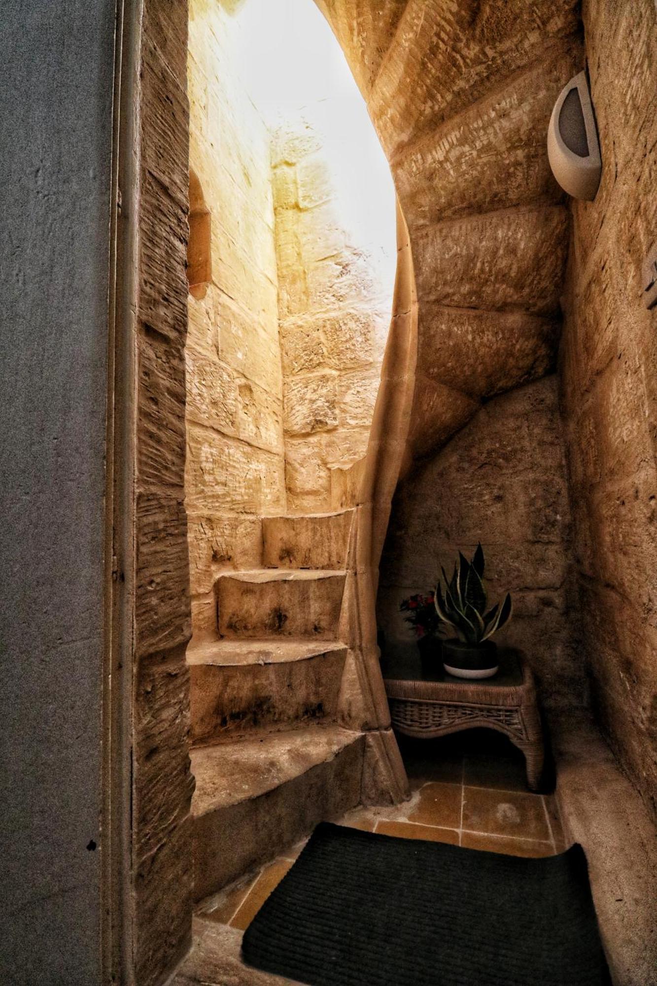 The Knight - Heritage & Art Home At Birgu Square المظهر الخارجي الصورة