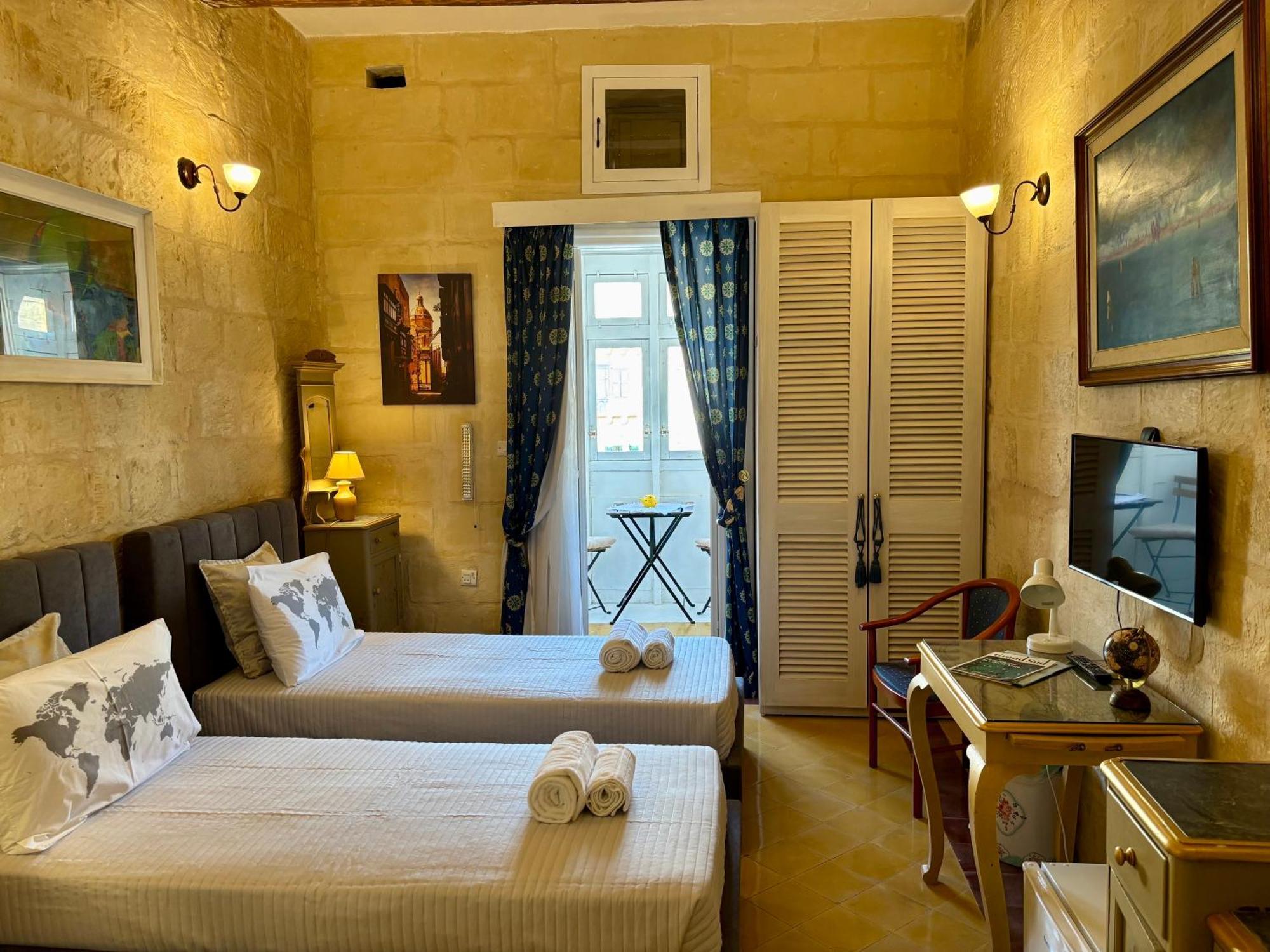 The Knight - Heritage & Art Home At Birgu Square المظهر الخارجي الصورة