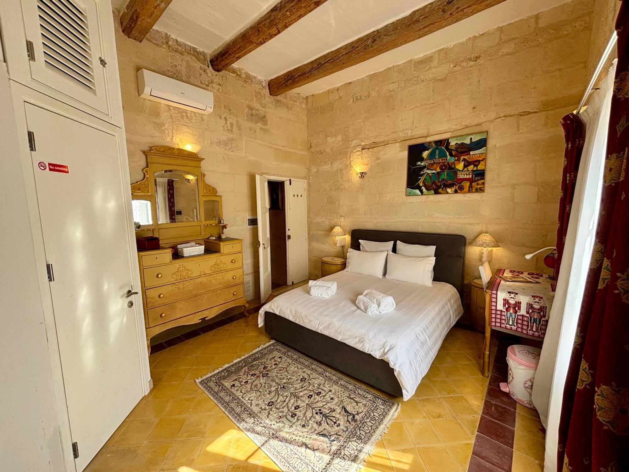 The Knight - Heritage & Art Home At Birgu Square المظهر الخارجي الصورة