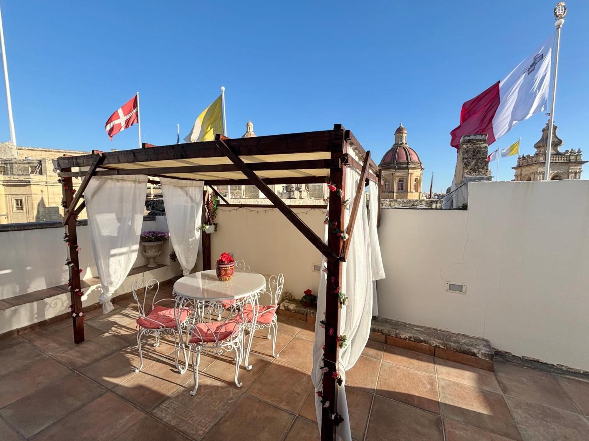 The Knight - Heritage & Art Home At Birgu Square المظهر الخارجي الصورة